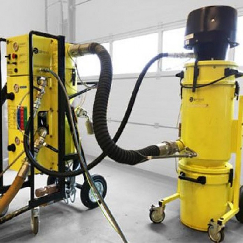 vacuumstraalmachine van pinovo